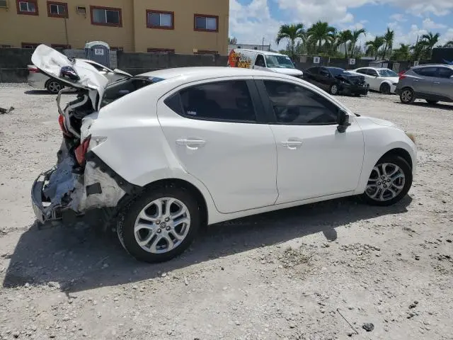 2017 TOYOTA YARIS IA   