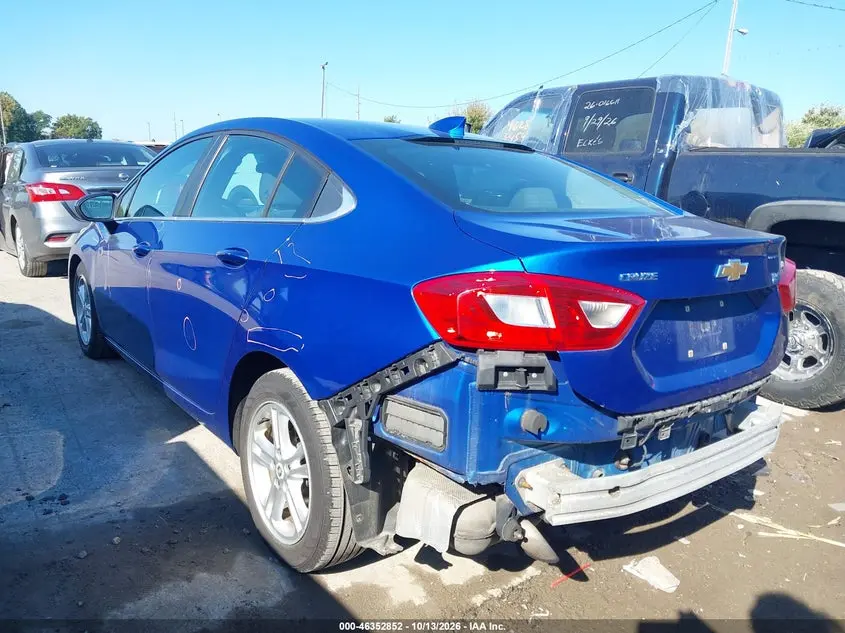 2017 CHEVROLET CRUZE LT AUTO