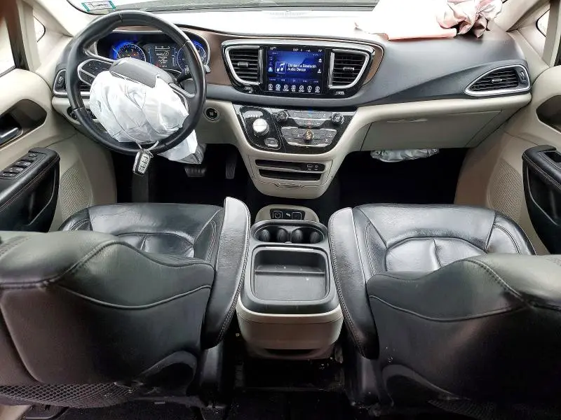 2017 CHRYSLER PACIFICA TOURING L  