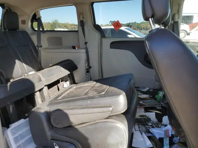 2016 CHRYSLER TOWN & COUNTRY TOURING  