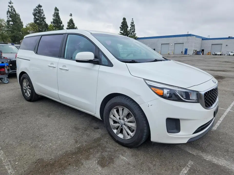 2016 KIA SEDONA L  