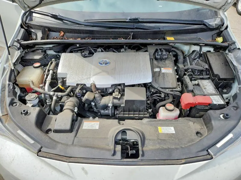 2016 TOYOTA PRIUS THREE TOURING  