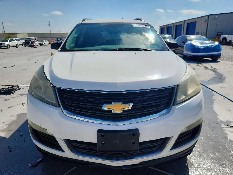 2015 CHEVROLET TRAVERSE LS  