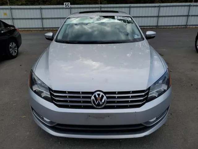 2014 VOLKSWAGEN PASSAT SE  