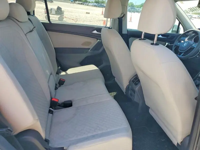 2018 VOLKSWAGEN TIGUAN S  