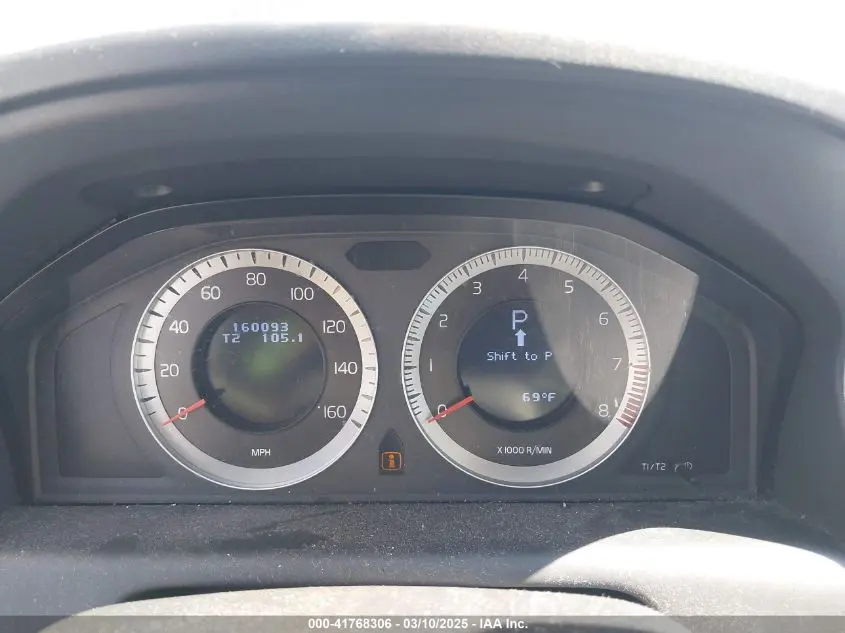 2010 VOLVO XC60 T6/T6 R-DESIGN