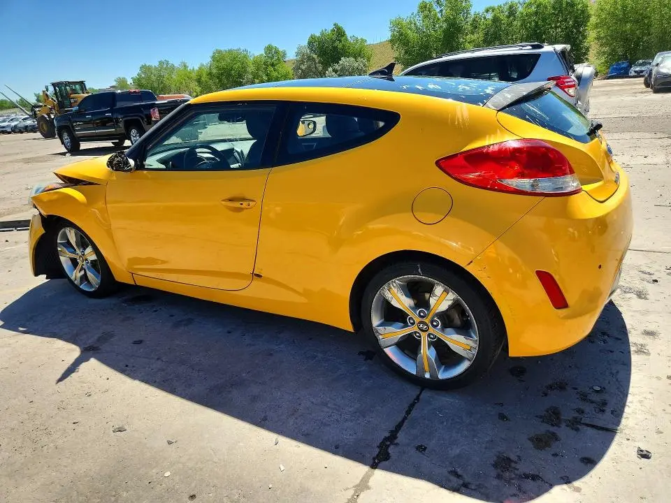 2012 HYUNDAI VELOSTER BASE  