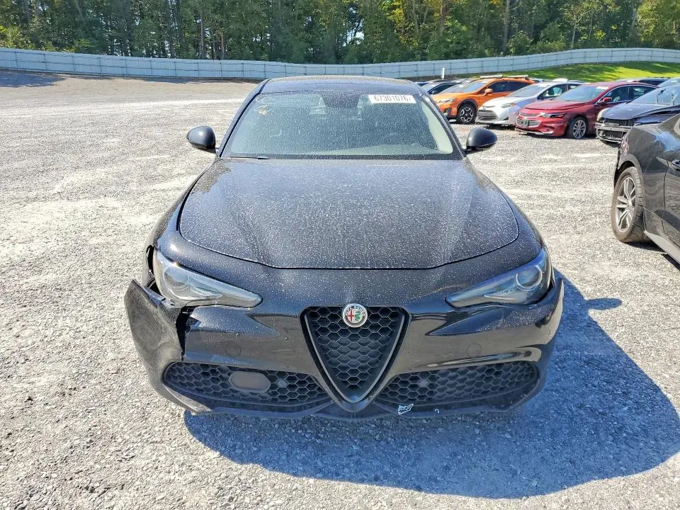 2018 ALFA ROMEO GIULIA TI Q4  