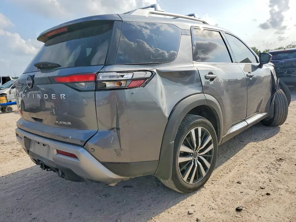 2024 NISSAN PATHFINDER   