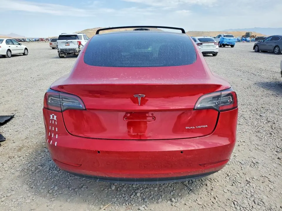 2018 TESLA MODEL 3   