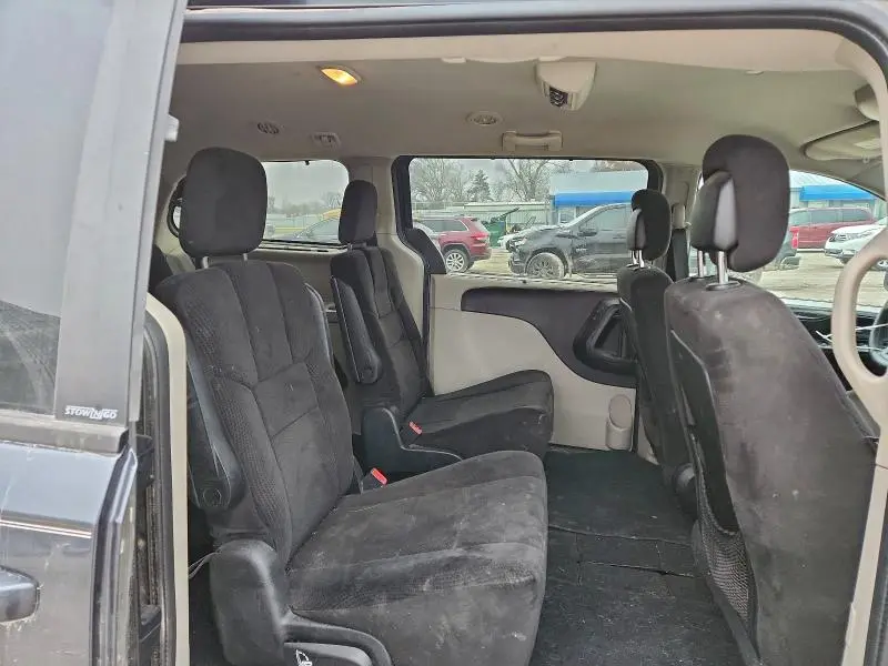 2013 DODGE GRAND CARAVAN SXT  