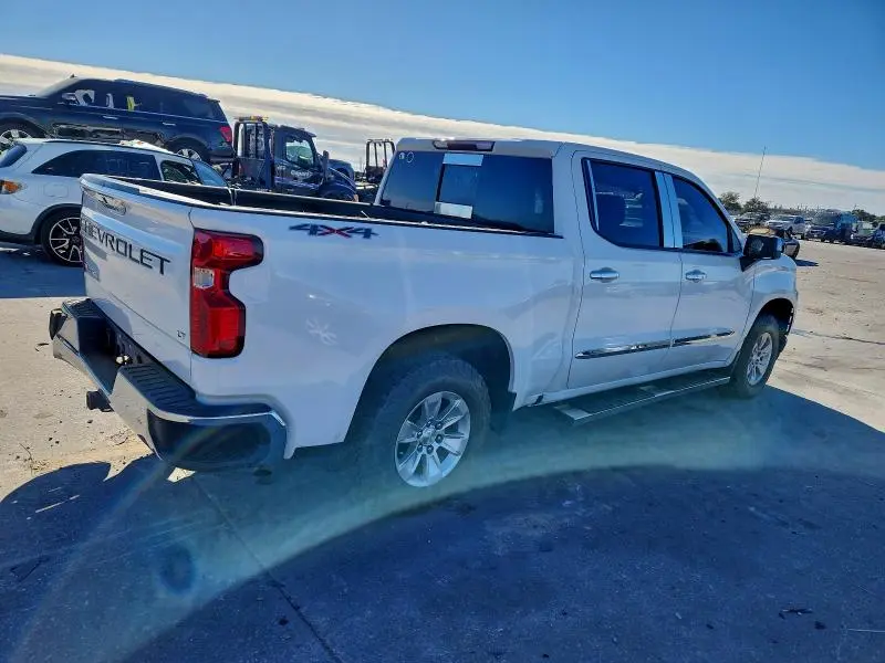 2020 CHEVROLET SILVERADO K1500 LT  