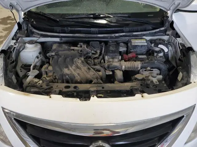 2016 NISSAN VERSA S  