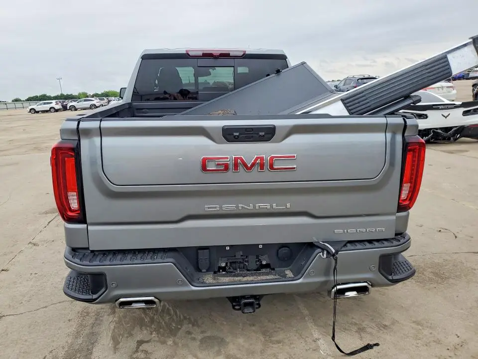 2025 GMC SIERRA K1500 DENALI  