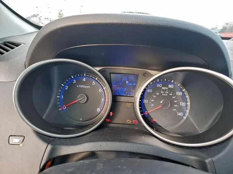 2013 HYUNDAI TUCSON GLS  