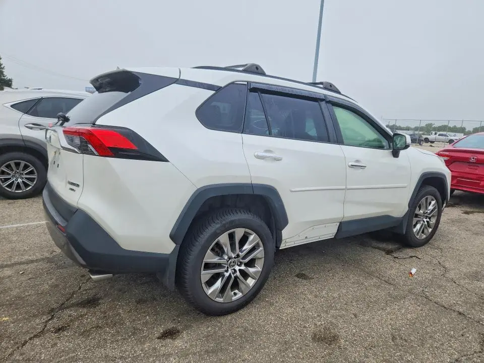 2020 TOYOTA RAV4 LIMITED  