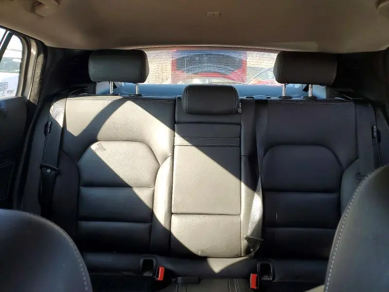 2018 INFINITI QX30 BASE  