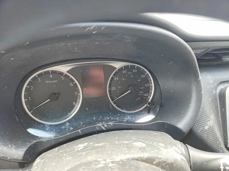 2021 NISSAN KICKS S  