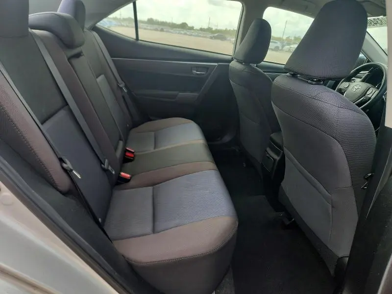 2017 TOYOTA COROLLA LE  