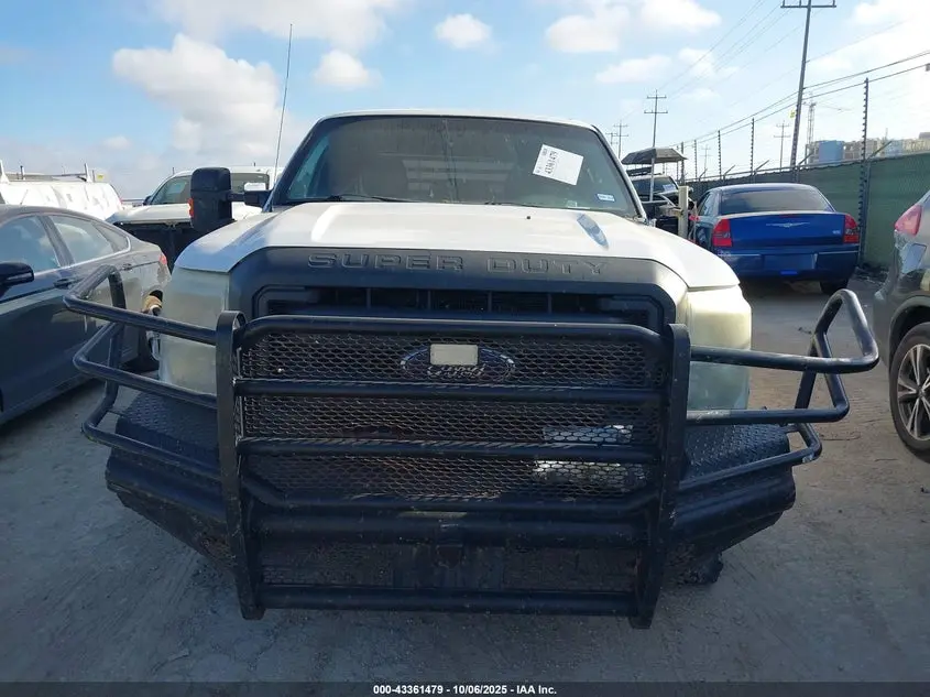 2013 FORD F-250 XL