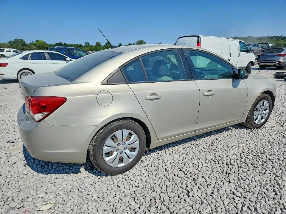 2013 CHEVROLET CRUZE LS  