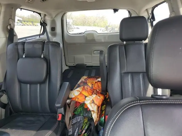 2016 CHRYSLER TOWN & COUNTRY TOURING L