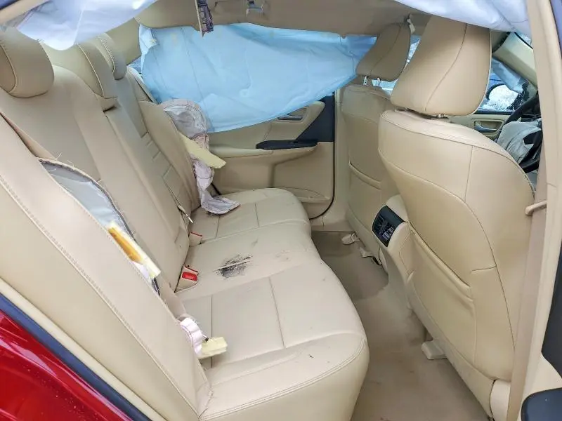 2017 TOYOTA CAMRY XLE  