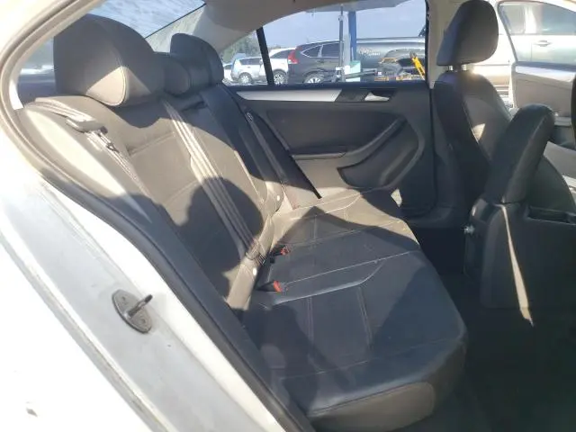 2014 VOLKSWAGEN JETTA SE  