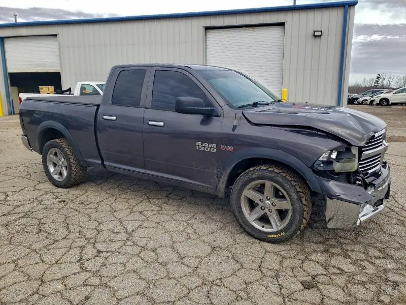 2014 RAM 1500 SLT  