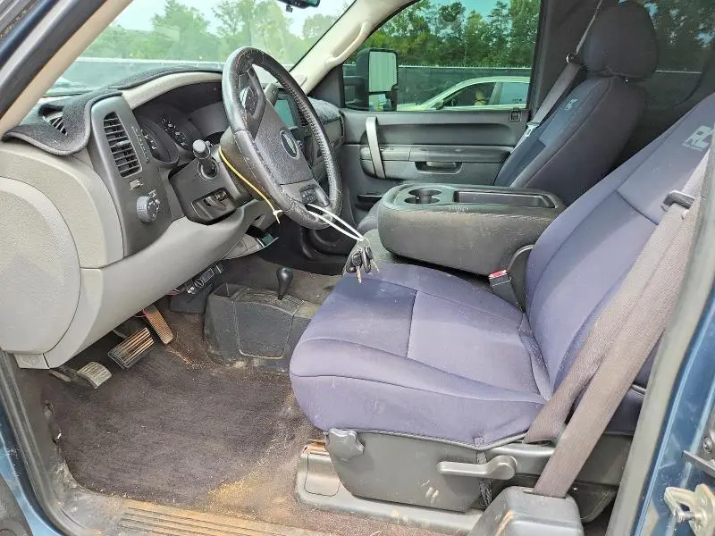 2010 CHEVROLET SILVERADO K1500 LS  