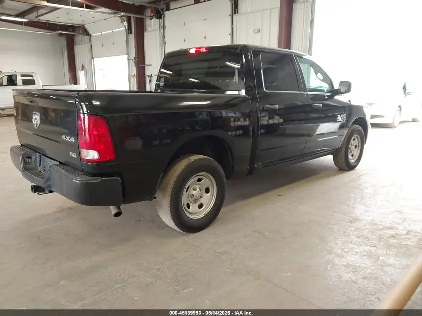 2019 RAM 1500 CLASSIC TRADESMAN  4X4 5'7 BOX