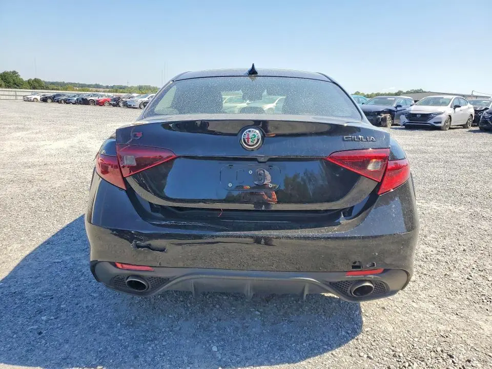 2018 ALFA ROMEO GIULIA TI Q4  