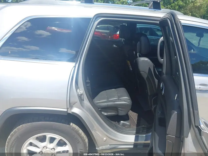 2018 JEEP GRAND CHEROKEE LAREDO E 4X2