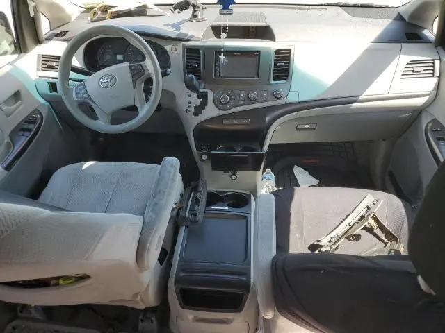 2011 TOYOTA SIENNA LE  