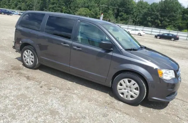 2019 DODGE GRAND CARAVAN SE  