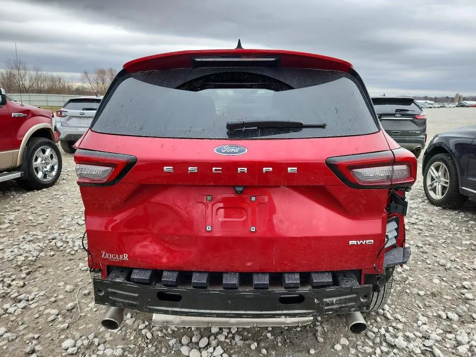 2024 FORD ESCAPE ST LINE  