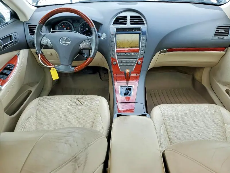 2011 LEXUS ES 350  