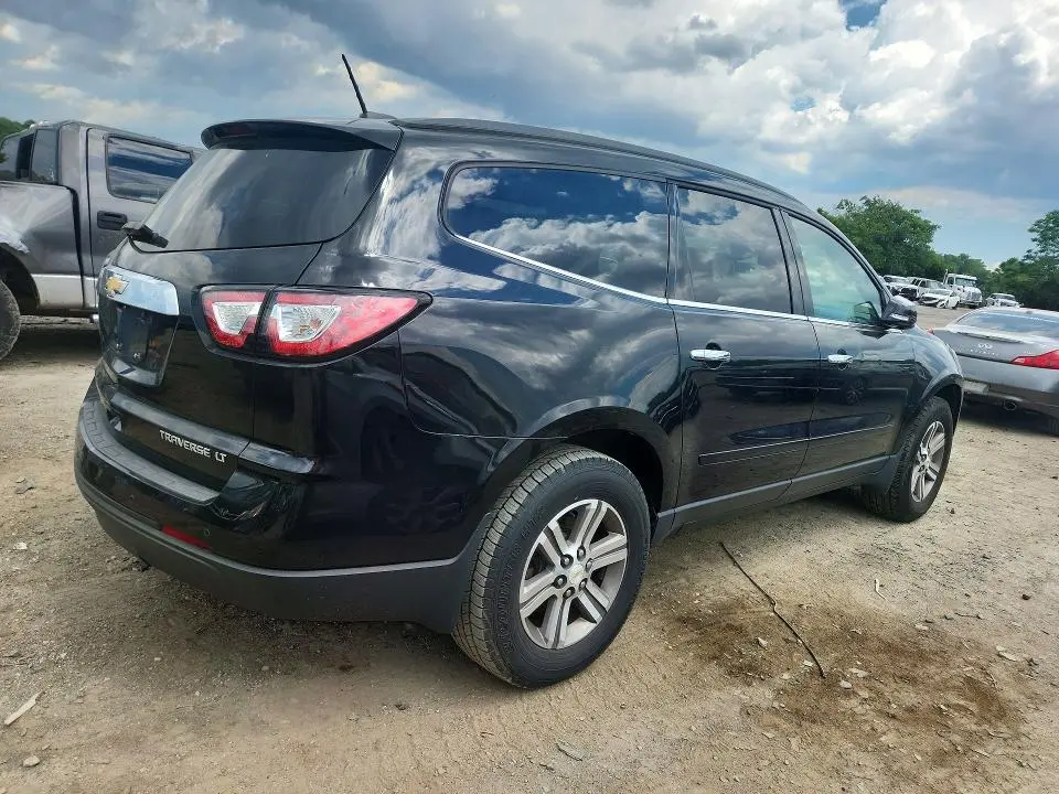 2016 CHEVROLET TRAVERSE LT  