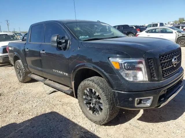 2019 NISSAN TITAN SV  