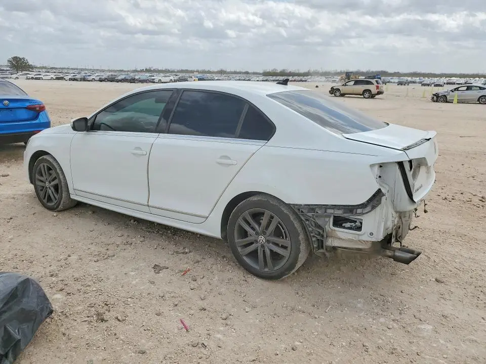 2018 VOLKSWAGEN JETTA SEL  