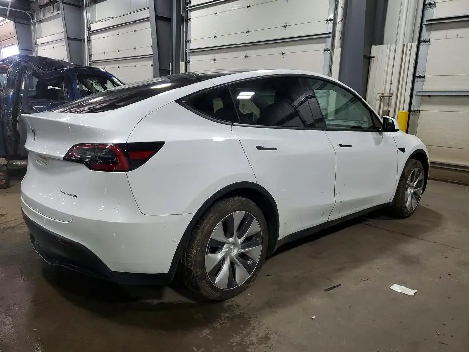 2022 TESLA MODEL Y   