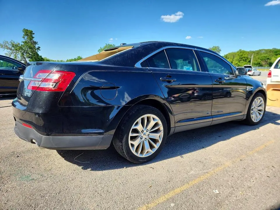 2014 FORD TAURUS LIMITED  
