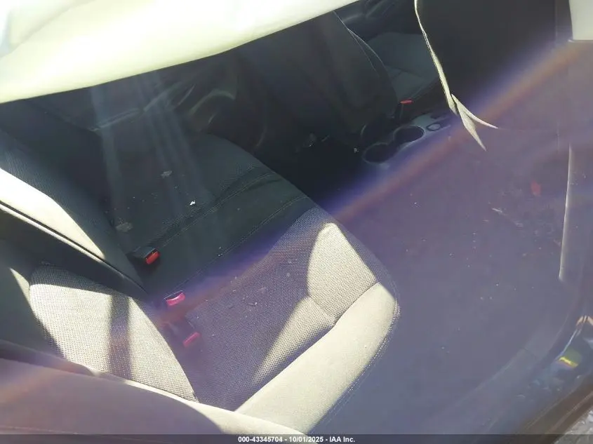 2017 NISSAN VERSA 1.6 SV