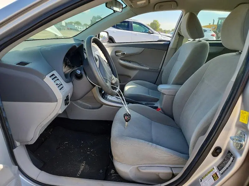 2010 TOYOTA COROLLA LE  
