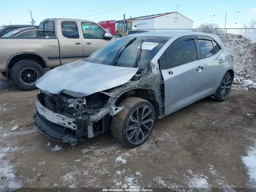 2019 TOYOTA COROLLA XSE