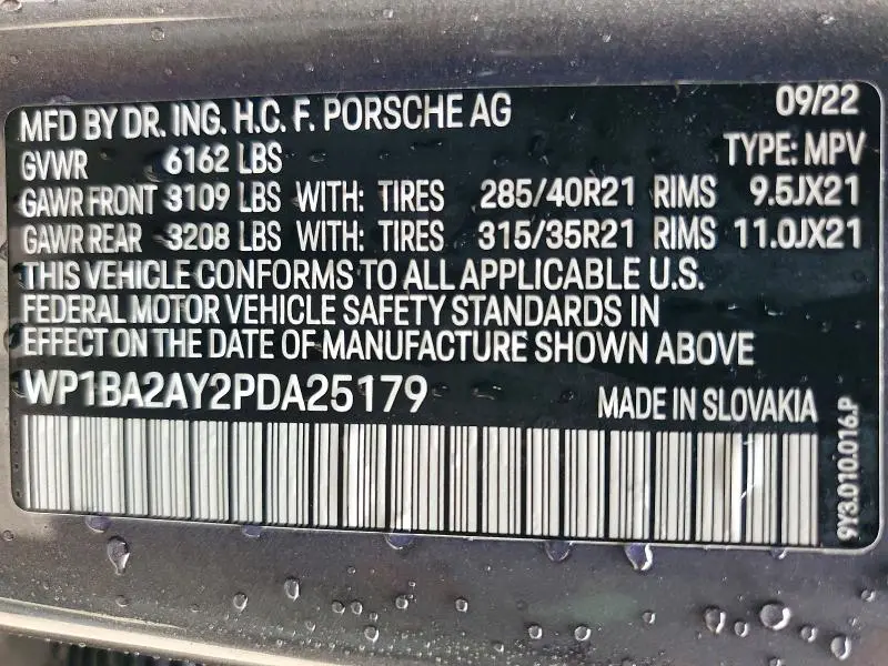 2023 PORSCHE CAYENNE COUPE  