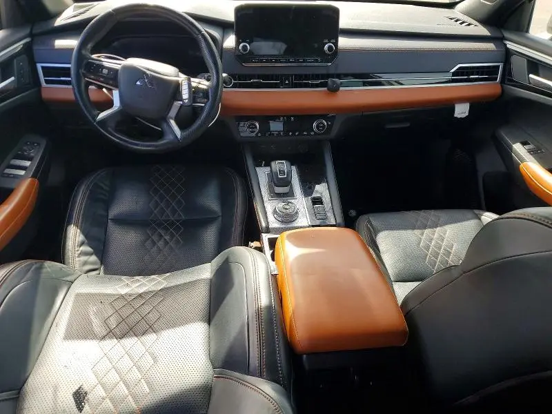 2022 MITSUBISHI OUTLANDER SEL  