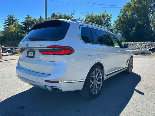 2025 BMW X7 XDRIVE40I  