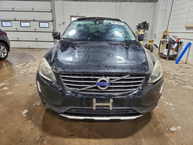 2015 VOLVO XC60 T5 PLATINUM  
