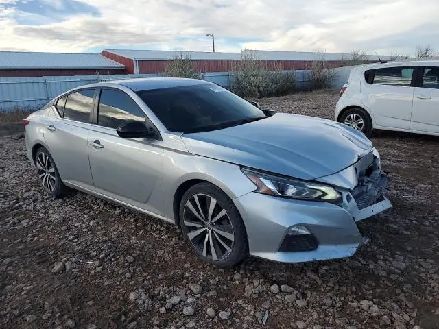 2019 NISSAN ALTIMA SR  